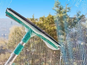 Best And Reliable Window Cleaners You Can Trust On Value